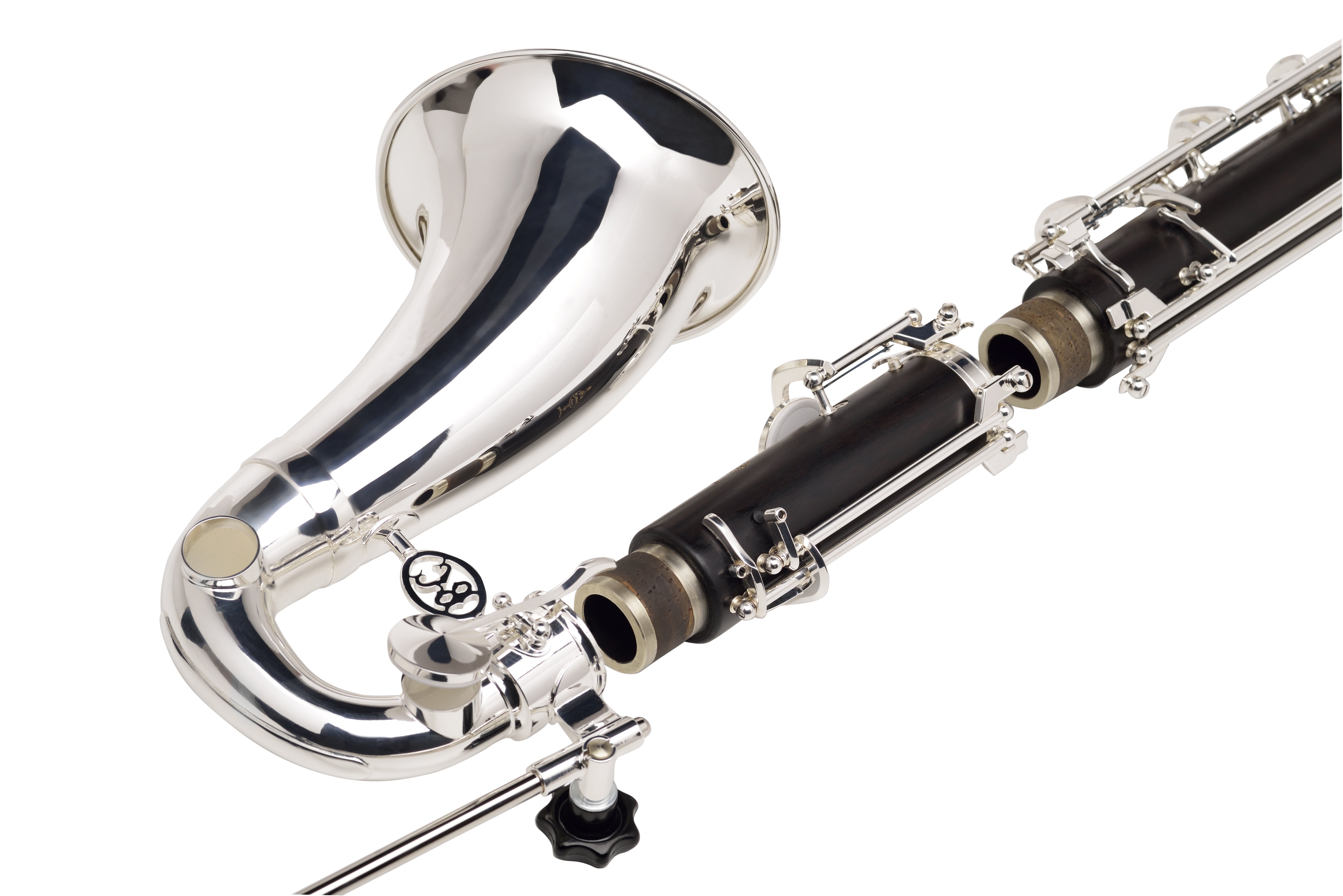 Два кларнета. Бас кларнет диапазон. Buffet Crampon Tosca BB-Bass Clarinet. Разобранный саксофон. Кларнет и бас кларнет.